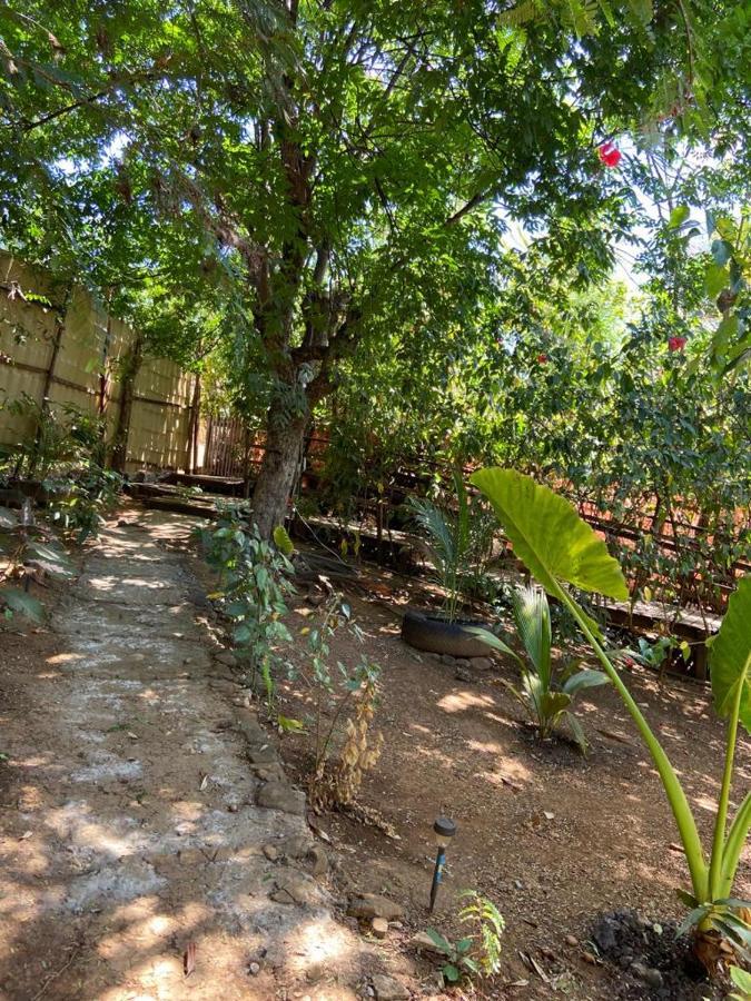 Апартаменти Casa De Marcelino - Hospedagem Domiciliar Em Фернанду-де-Нороння Екстер'єр фото